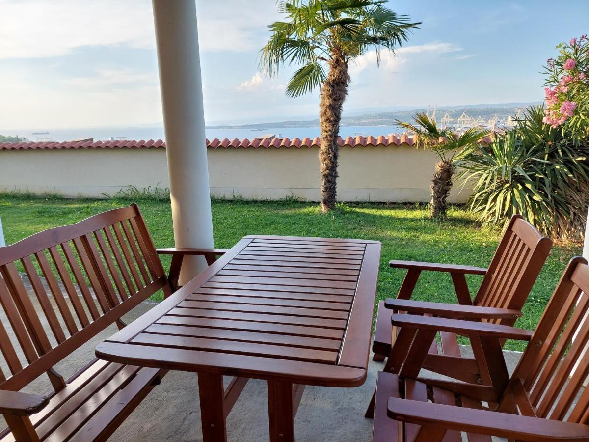 Apartment Oaza Relax Koper Exterior foto